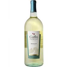 GALLO FAMILY MOSCATO 1.5 LITER