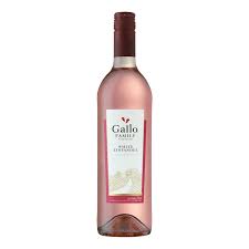 GALLO FAMILY WHITE ZINFANDEL 750ML